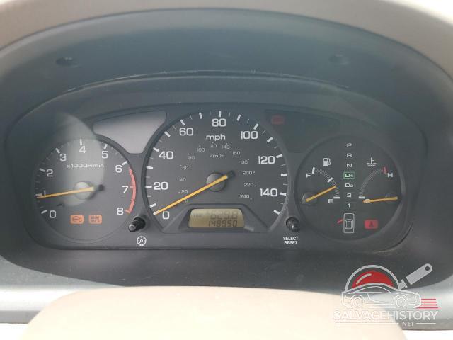 1HGCG1658YA098199 2000 HONDA ACCORD photo no. 9