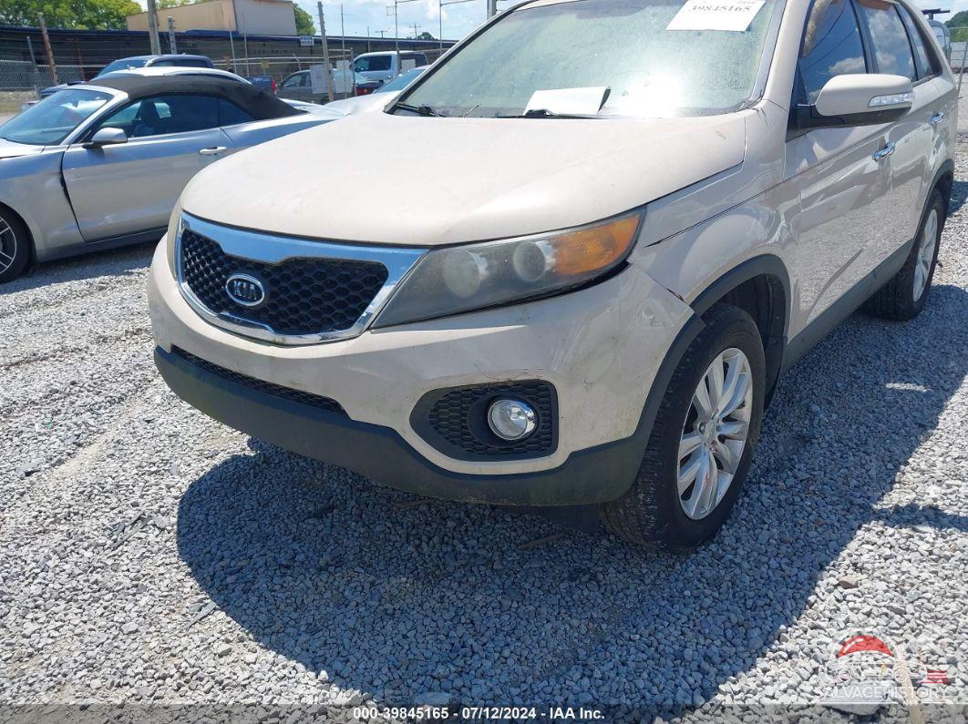 5XYKU4A24BG112365 2011 KIA SORENTO photo no. 6