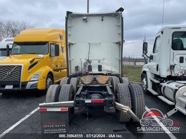 1XKYDP9X2JJ189492 2018 KENWORTH T680 photo no. 8