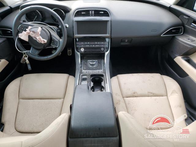 SAJAJ4FX0KCP49610 2019 JAGUAR XE photo no. 8