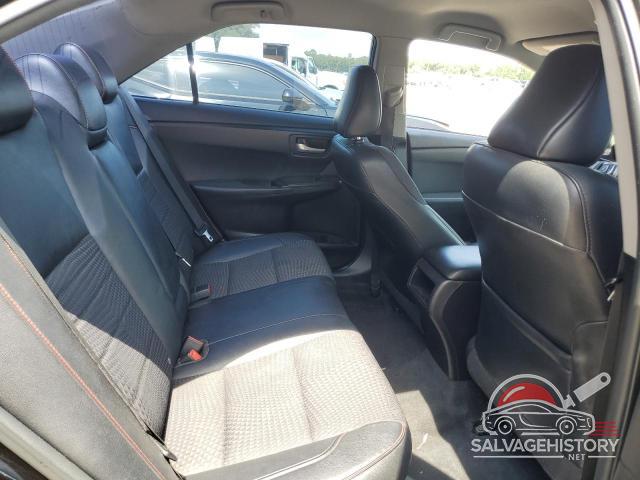 4T1BF1FK4FU026393 2015 TOYOTA CAMRY photo no. 10
