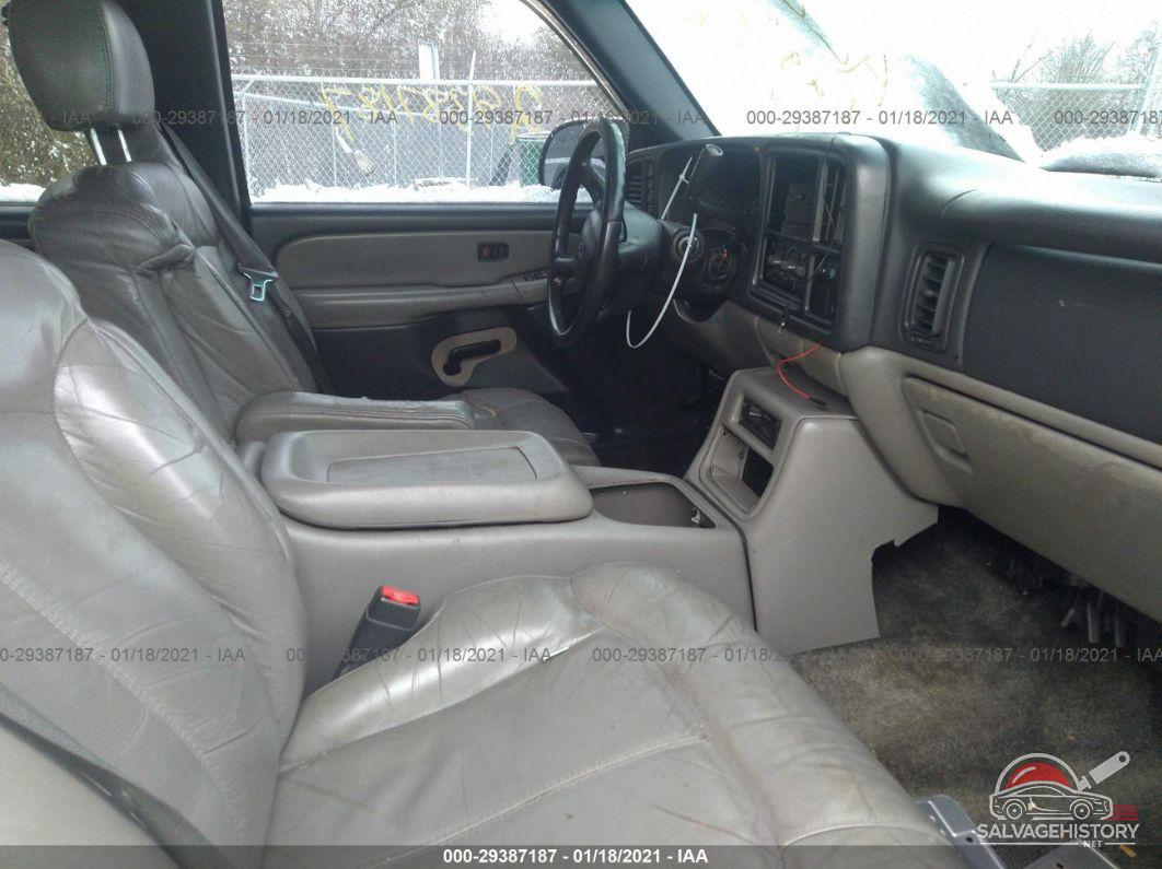 1GNEK13Z72R228325 2002 CHEVROLET TAHOE photo no. 5
