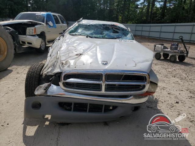 1B7GG42N92S587915 2002 DODGE DAKOTA photo no. 5