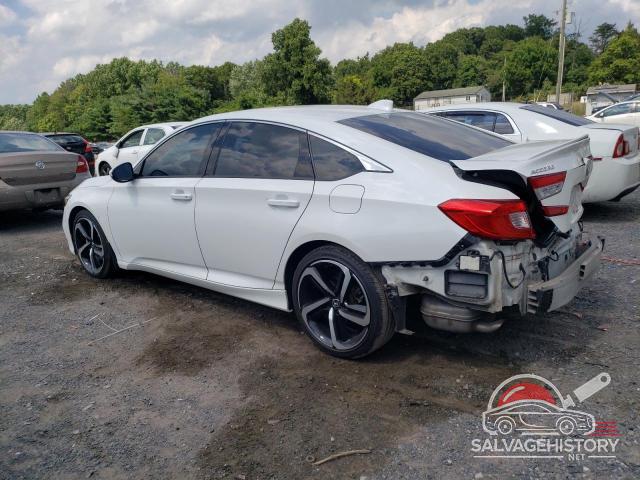1HGCV2F32JA015303 2018 HONDA ACCORD photo no. 2