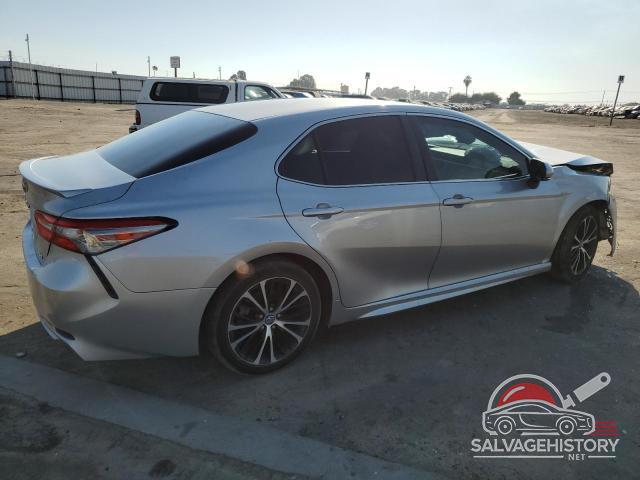 4T1B11HK6JU602019 2018 TOYOTA CAMRY photo no. 3