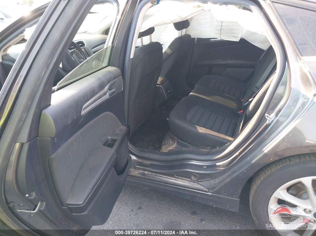 3FA6P0LUXKR148668 2019 FORD FUSION photo no. 8
