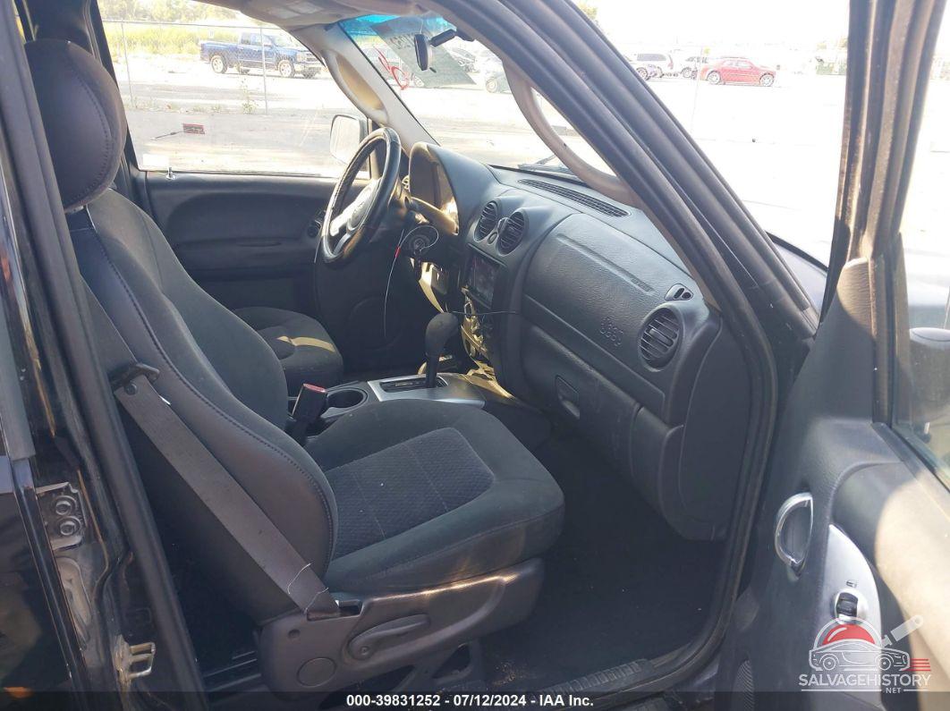 1J4GL58K23W561305 2003 JEEP LIBERTY photo no. 5
