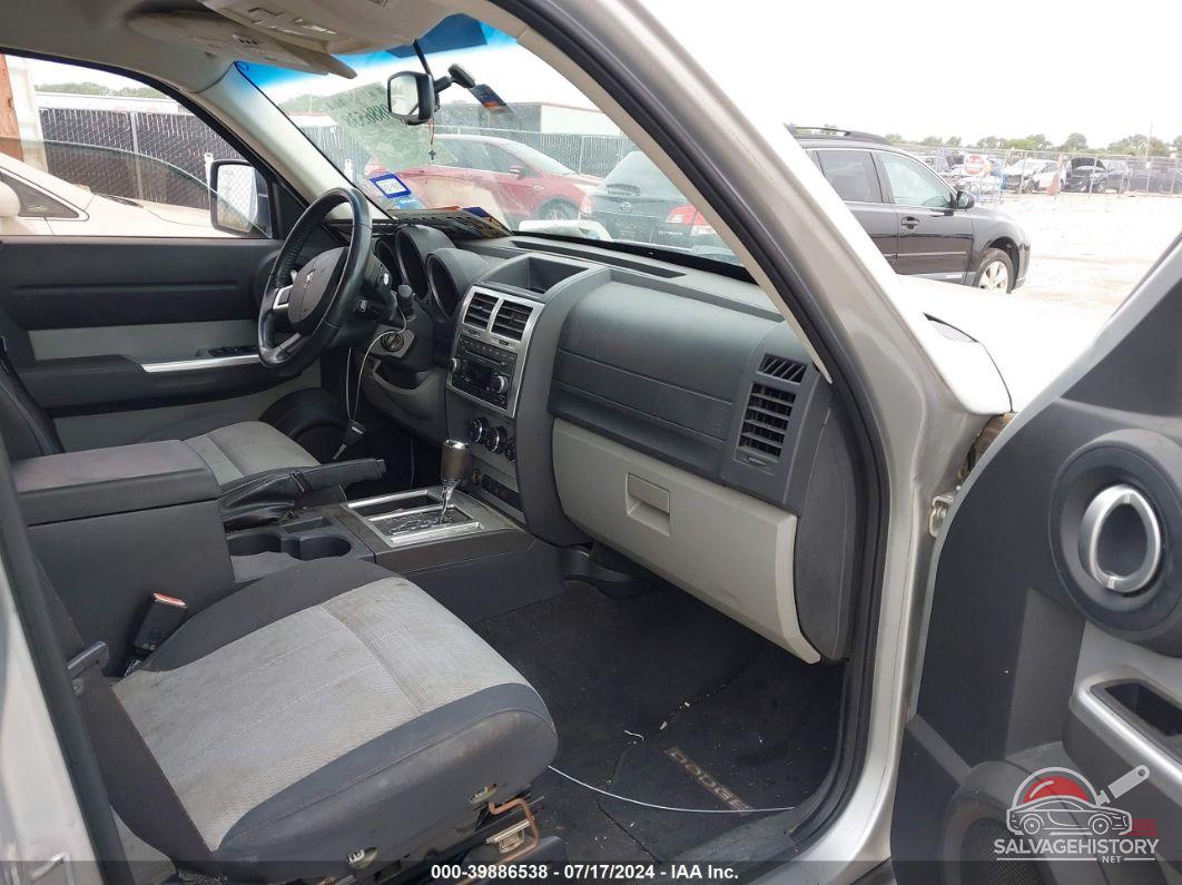 1D8GT58K68W127418 2008 DODGE NITRO photo no. 5