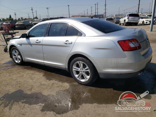 1FAHP2HW6AG159199 2010 FORD TAURUS photo no. 2