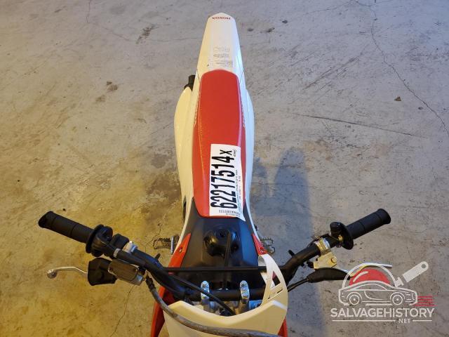 LALJE0346J3000656 2018 HONDA CRF CYCLE photo no. 5