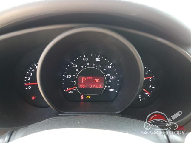 KNDJN2A28F7204661 2015 KIA SOUL photo no. 9