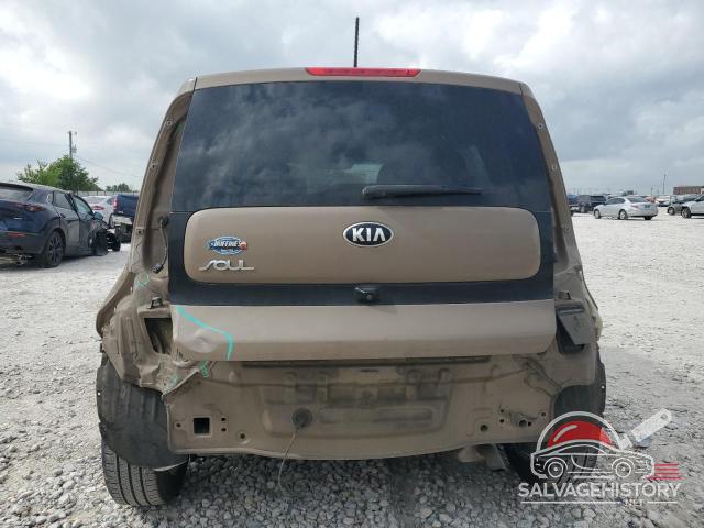 KNDJN2A20G7276620 2016 KIA SOUL photo no. 6