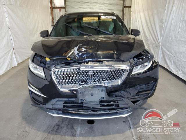 5LMCJ3C95KUL08551 2019 LINCOLN MKC photo no. 5
