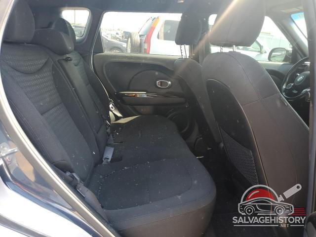 KNDJX3A5XF7185170 2015 KIA SOUL photo no. 10