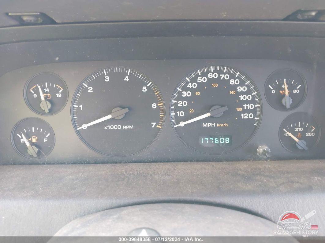 1J4GW58N9XC618205 1999 JEEP GRAND CHEROKEE photo no. 7