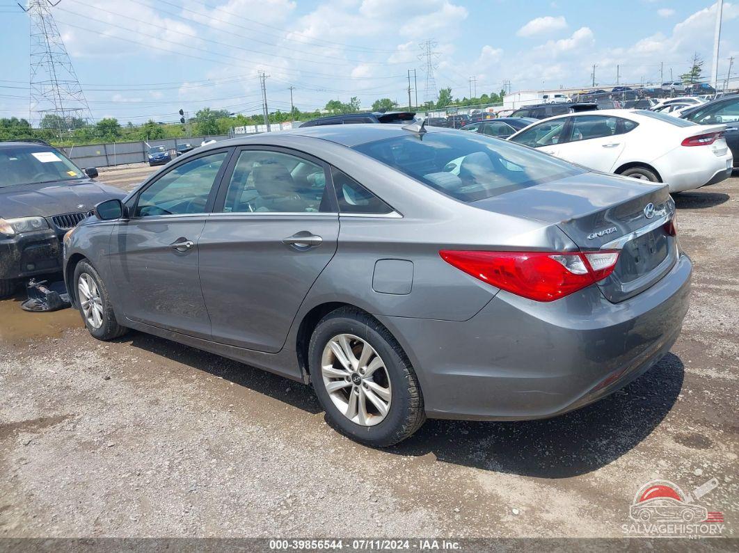5NPEB4AC9DH651006 2013 HYUNDAI SONATA photo no. 3