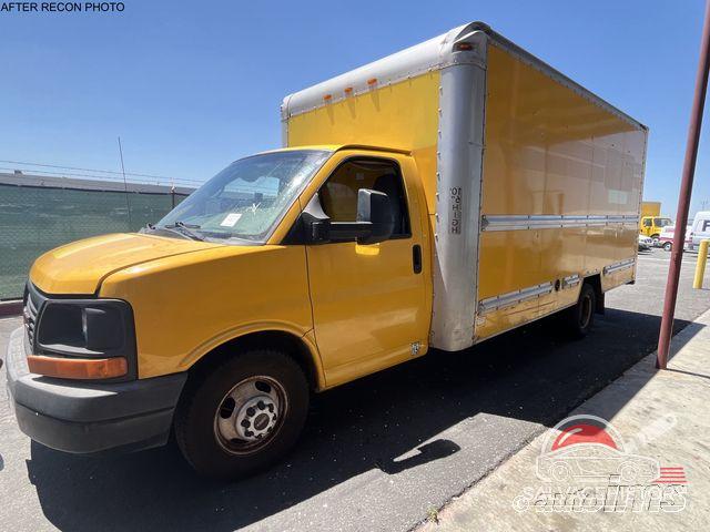 1GD374CG9B1901529 2011 GMC SAVANA CUTAWAY photo no. 8