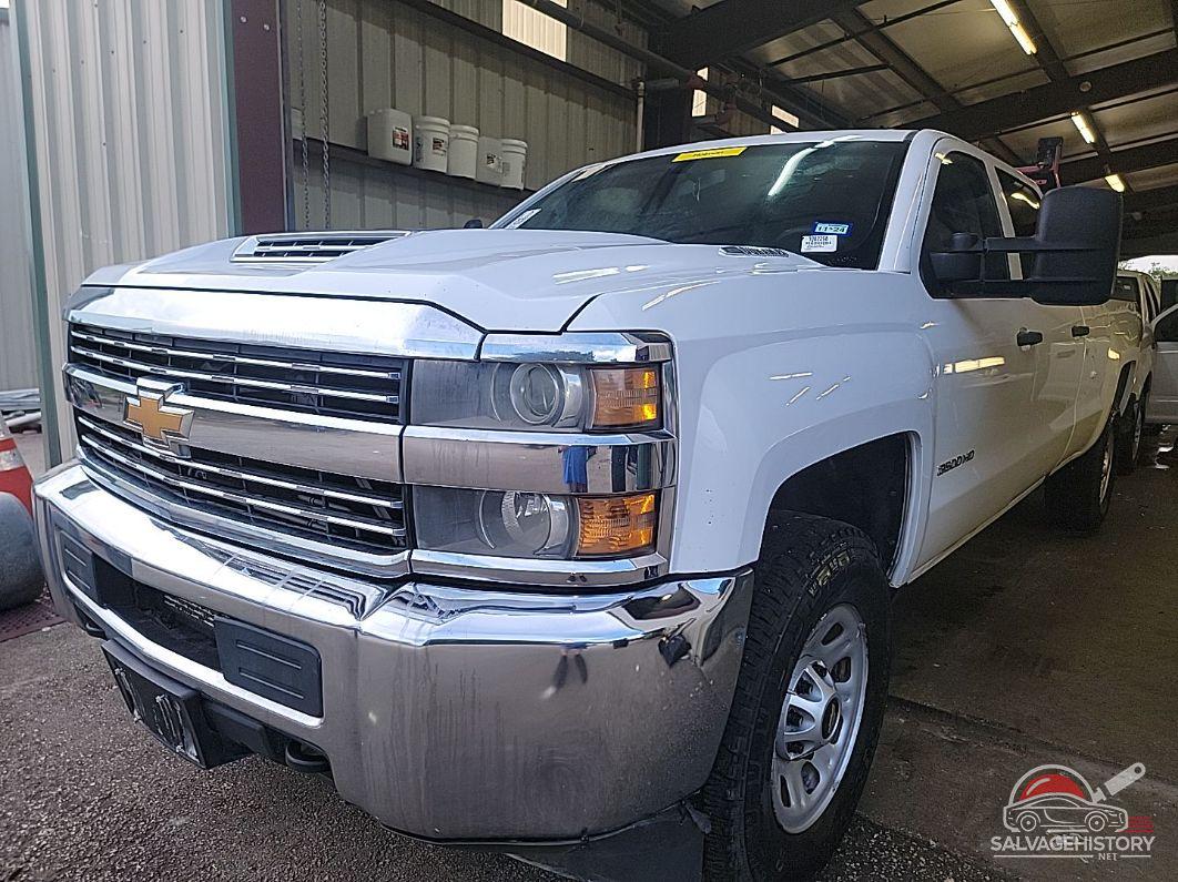 1GC4KYEY5JF214814 2018 CHEVROLET SILVERADO 3500HD photo no. 4