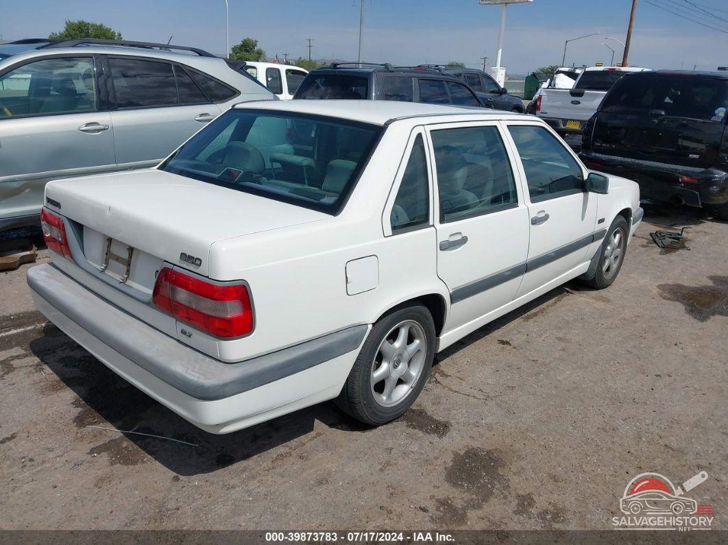 YV1LS5645V1356308 1997 VOLVO 850 photo no. 4