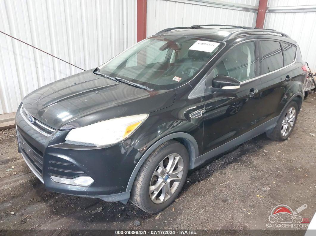 1FMCU9H95DUB44095 2013 FORD ESCAPE photo no. 2