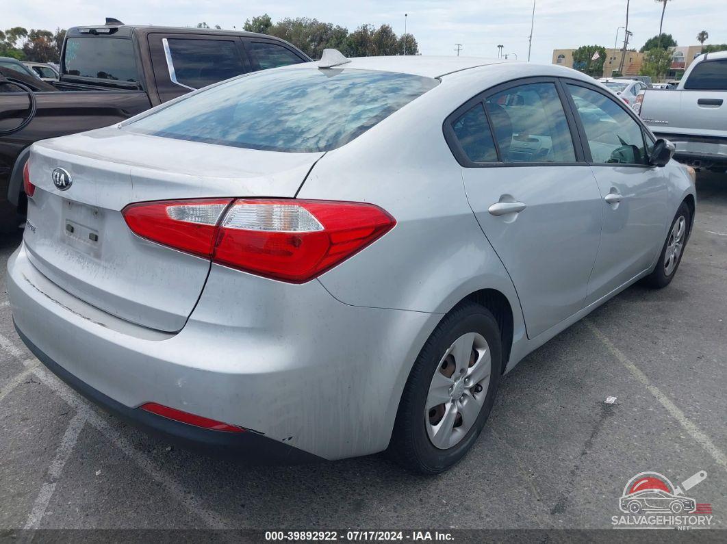 KNAFX4A62F5429472 2015 KIA FORTE photo no. 4
