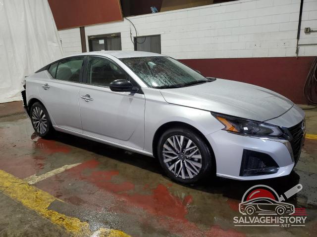 1N4BL4DV3RN347132 2024 NISSAN ALTIMA photo no. 4