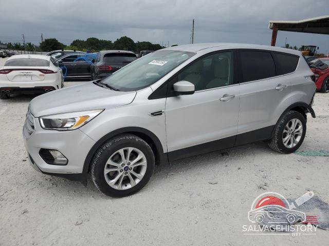 1FMCU9G96HUC07549 2017 FORD ESCAPE photo no. 10