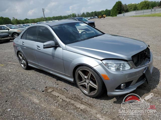 WDDGF8BB4AF463421 2010 MERCEDES-BENZ C-CLASS photo no. 4
