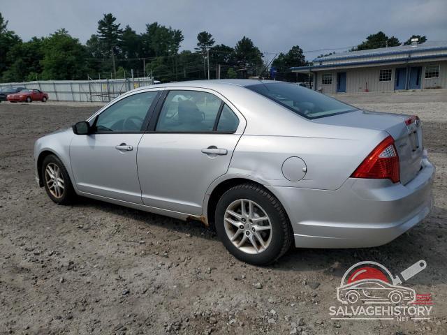 3FAHP0GA5AR347988 2010 FORD FUSION photo no. 2