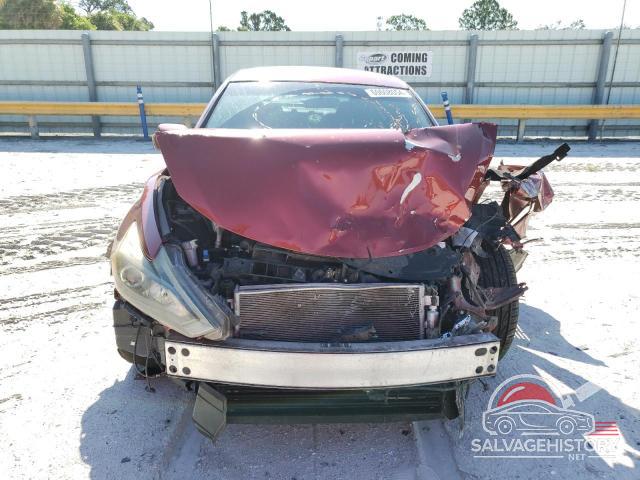 1N4AL3AP1HC483054 2017 NISSAN ALTIMA photo no. 5
