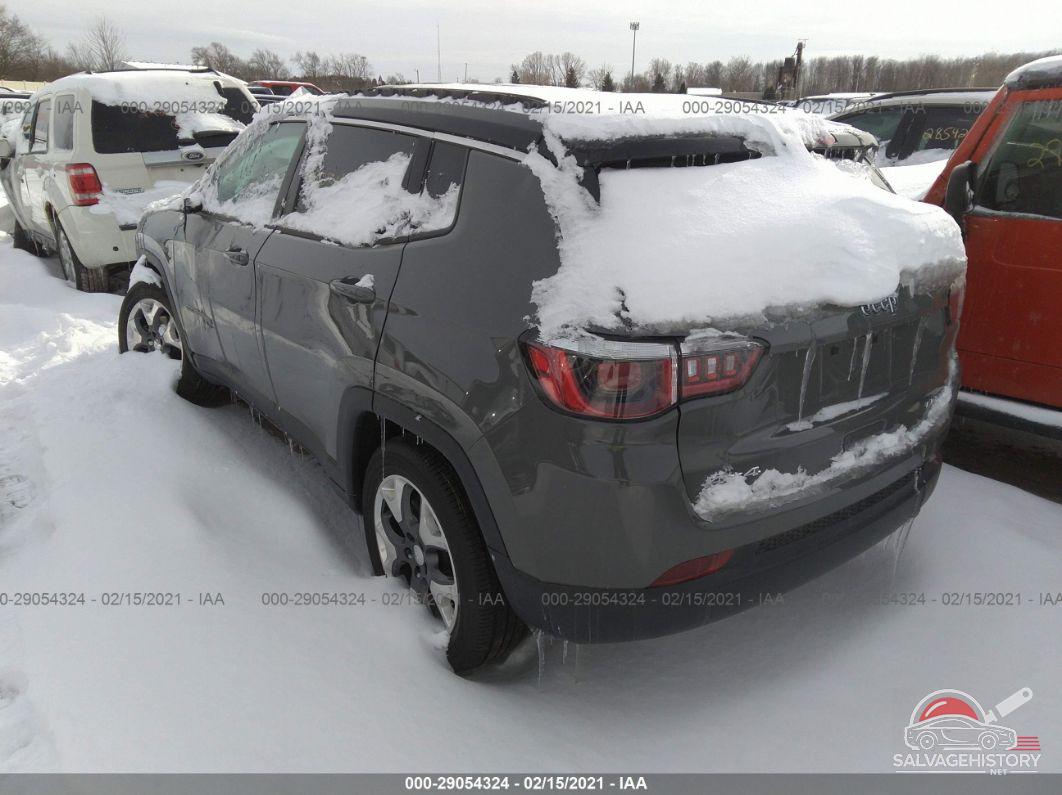 3C4NJDCB7LT203952 2020 JEEP COMPASS photo no. 3