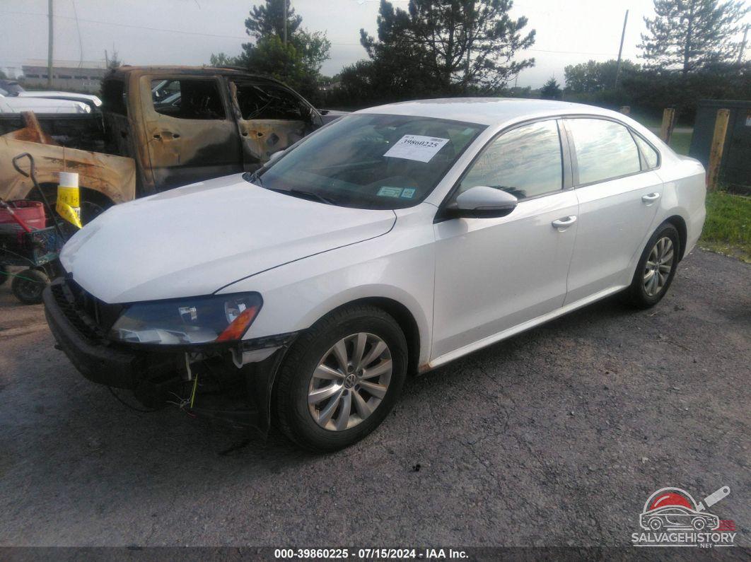 1VWAP7A32CC017111 2012 VOLKSWAGEN PASSAT photo no. 2