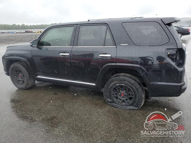 JTEBU5JR6J5533235 2018 TOYOTA 4RUNNER SR photo no. 2
