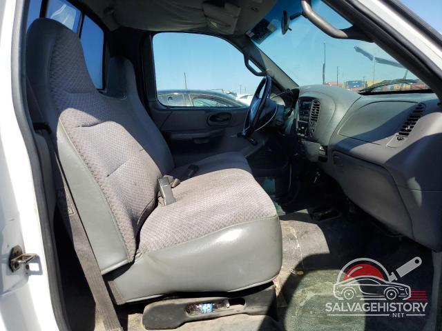 3FTRF17212MA22186 2002 FORD All Models photo no. 10
