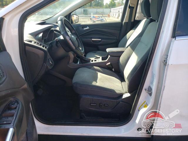 1FMCU9GD7JUA94107 2018 FORD ESCAPE photo no. 7
