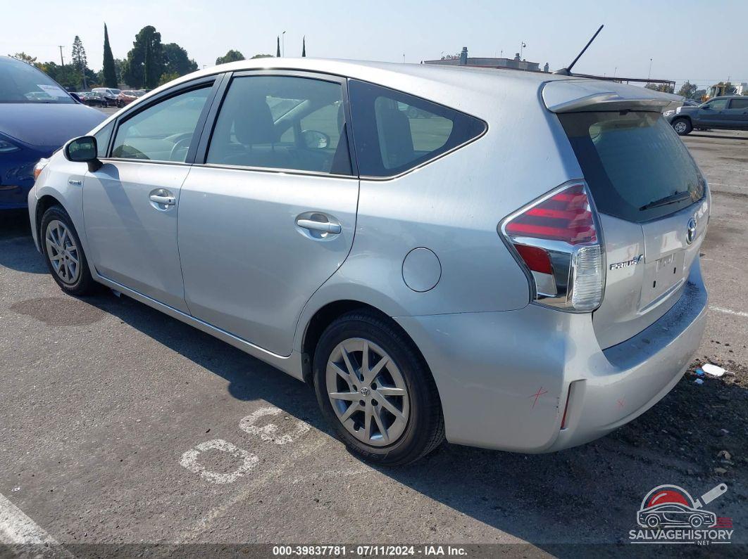 JTDZN3EU3GJ041006 2016 TOYOTA PRIUS V photo no. 3