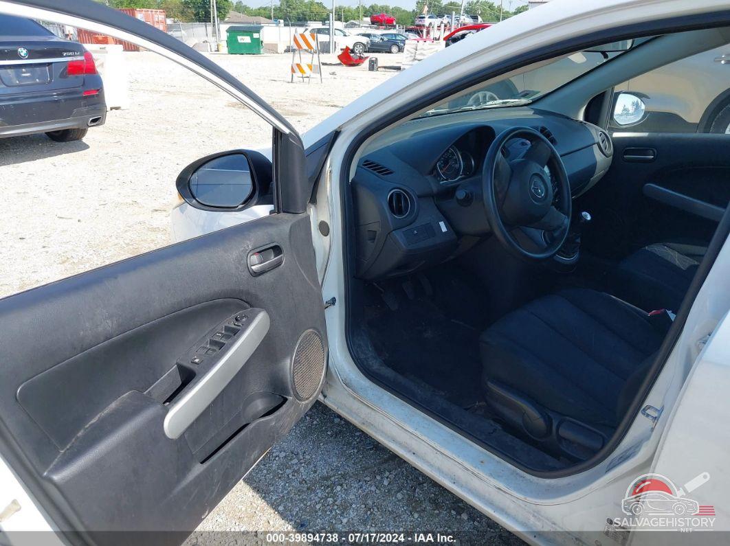 JM1DE1KYXD0152515 2013 MAZDA MAZDA2 photo no. 5