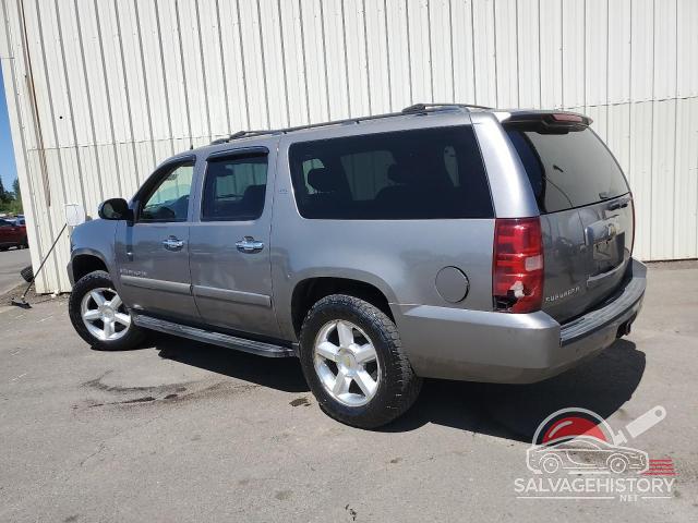 3GNFK16YX7G274343 2007 CHEVROLET SUBURBAN photo no. 2