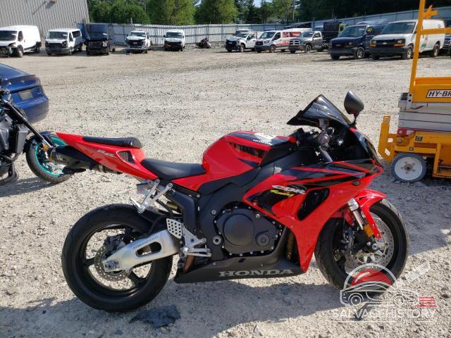 JH2SC57066M201803 2006 HONDA CBR CYCLE photo no. 2