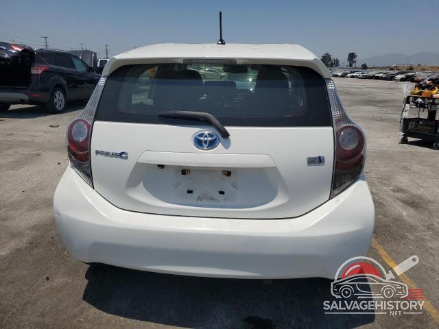 JTDKDTB34D1057873 2013 TOYOTA PRIUS photo no. 6