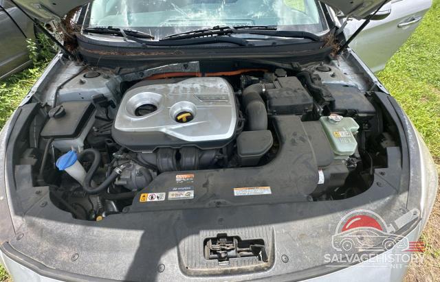 KMHE24L19GA008688 2016 HYUNDAI SONATA photo no. 7