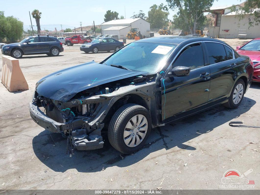 1HGCP2F31BA001050 2011 HONDA ACCORD photo no. 2