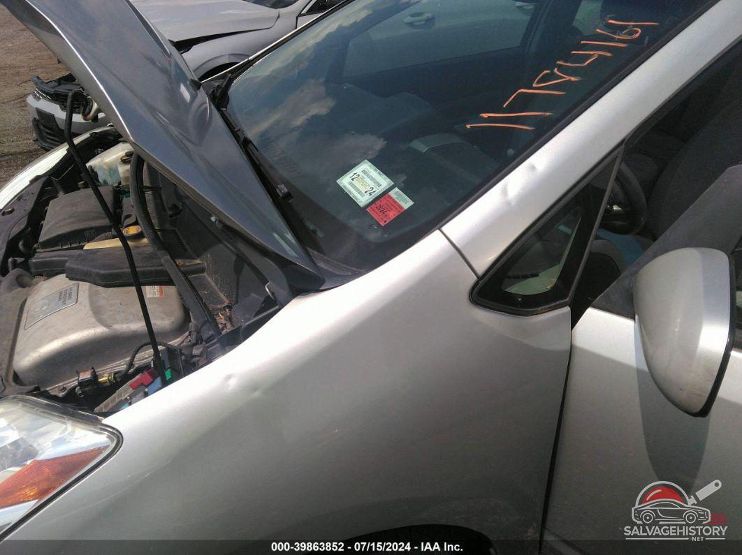 JTDKB22U353077322 2005 TOYOTA PRIUS photo no. 6