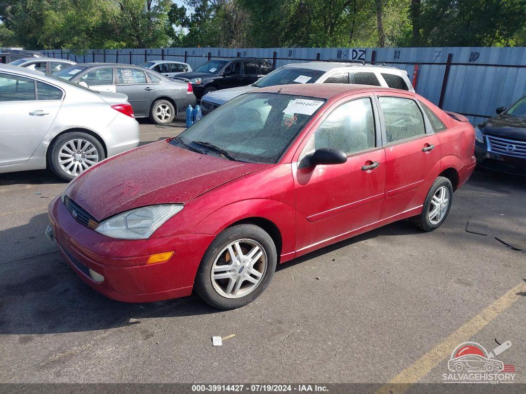 1FAFP3438YW274766 2000 FORD FOCUS photo no. 2