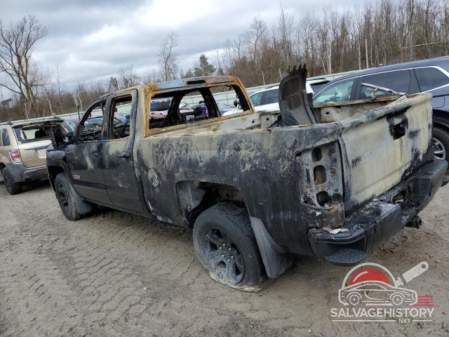 1GCVKREC8JZ222810 2018 CHEVROLET ALL Models photo no. 2