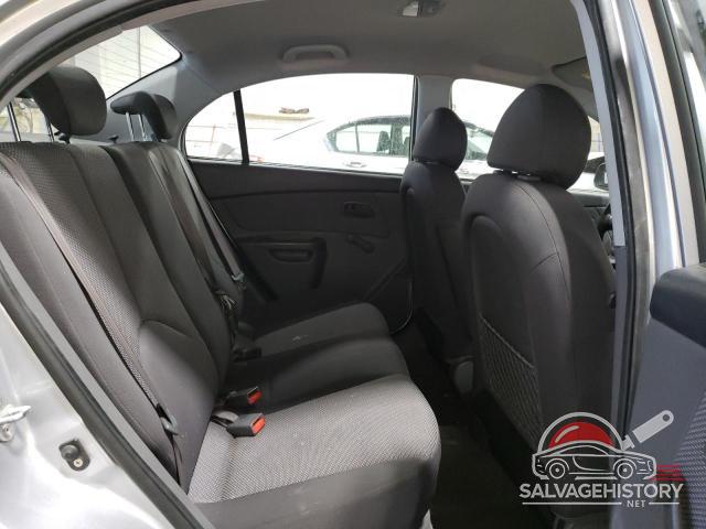 KNADE223296504868 2009 KIA RIO photo no. 10
