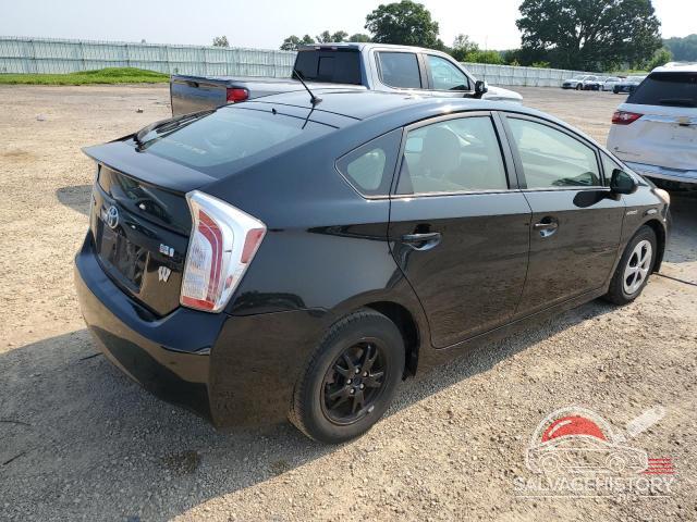 JTDKN3DU1E1756527 2014 TOYOTA PRIUS photo no. 3