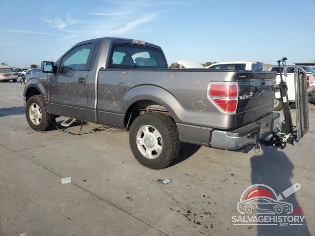 1FTMF1CM6CFC94039 2012 FORD All Models photo no. 2