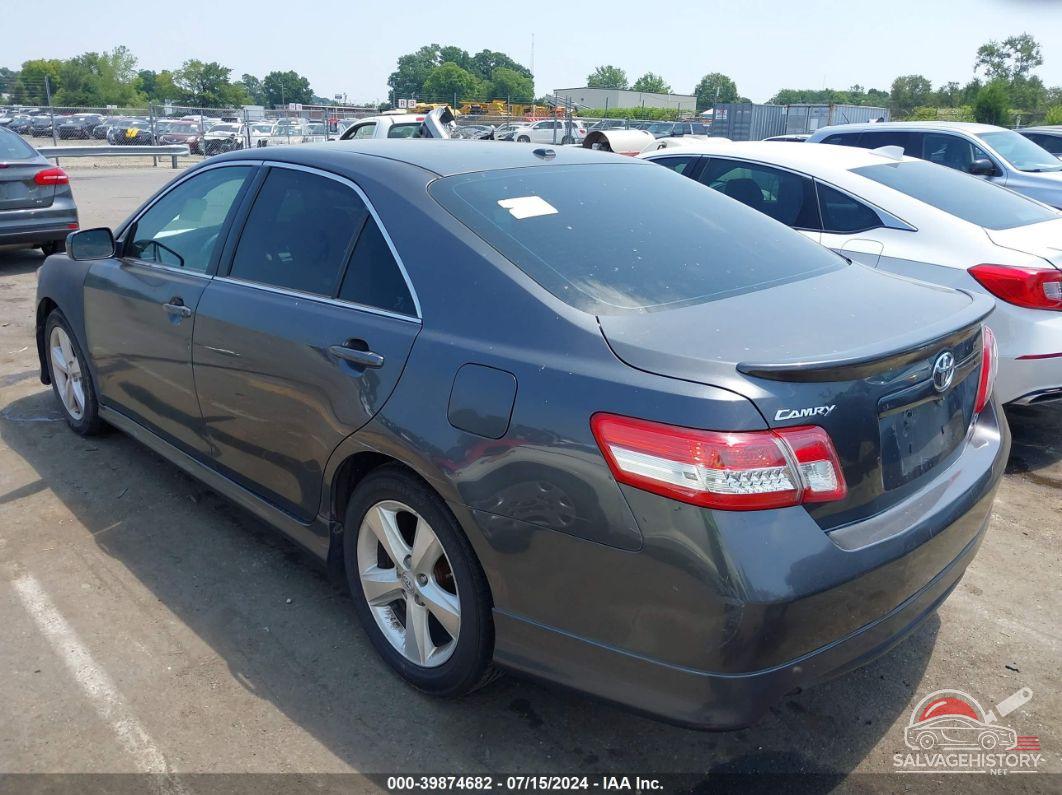 4T1BK3EK3AU104485 2010 TOYOTA CAMRY photo no. 3