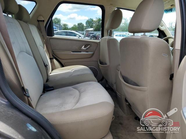 4M2CU57Z35DJ12952 2005 MERCURY MARINER photo no. 11